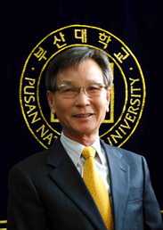 이현우 교수